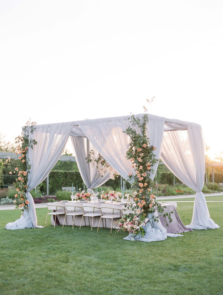 tonnelle, Location, fabrication, vente, mobiliers, meubles, pour, &eacute;v&egrave;nement, mariage, &eacute;v&egrave;nementiel,
Mat&eacute;riel, chaise, table, location, mobilier, de, jardin, contemporaine, Casablanca, rabat Agadir, Tanger, F&egrave;s, Marrakech, kiosque, de jardin,   
